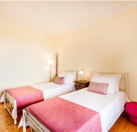 3 bedroom villa with pool & sea & mountain views, Episkepsi, sleeps 7